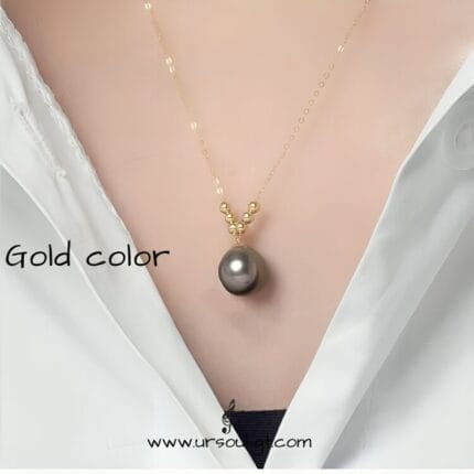 Gargantilla Gold Color: Elegancia con Perla Grisácea y Cuentas Doradas